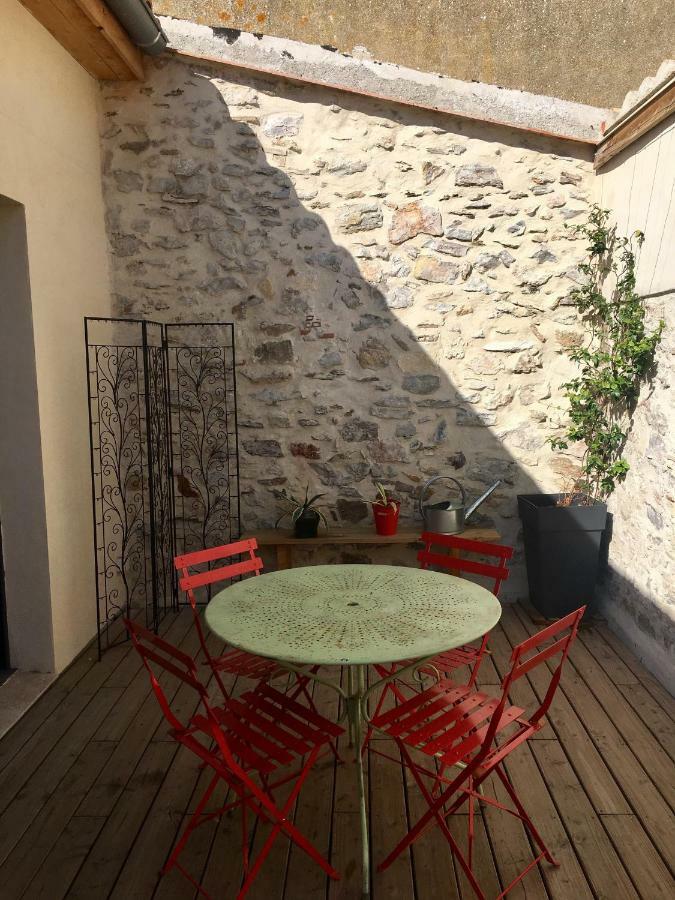 Loft Cocon En Plein Centre De Sete Apartment Exterior photo